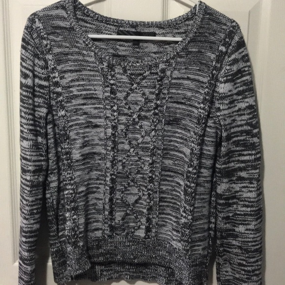 Knit sweater - Picture 1 of 1